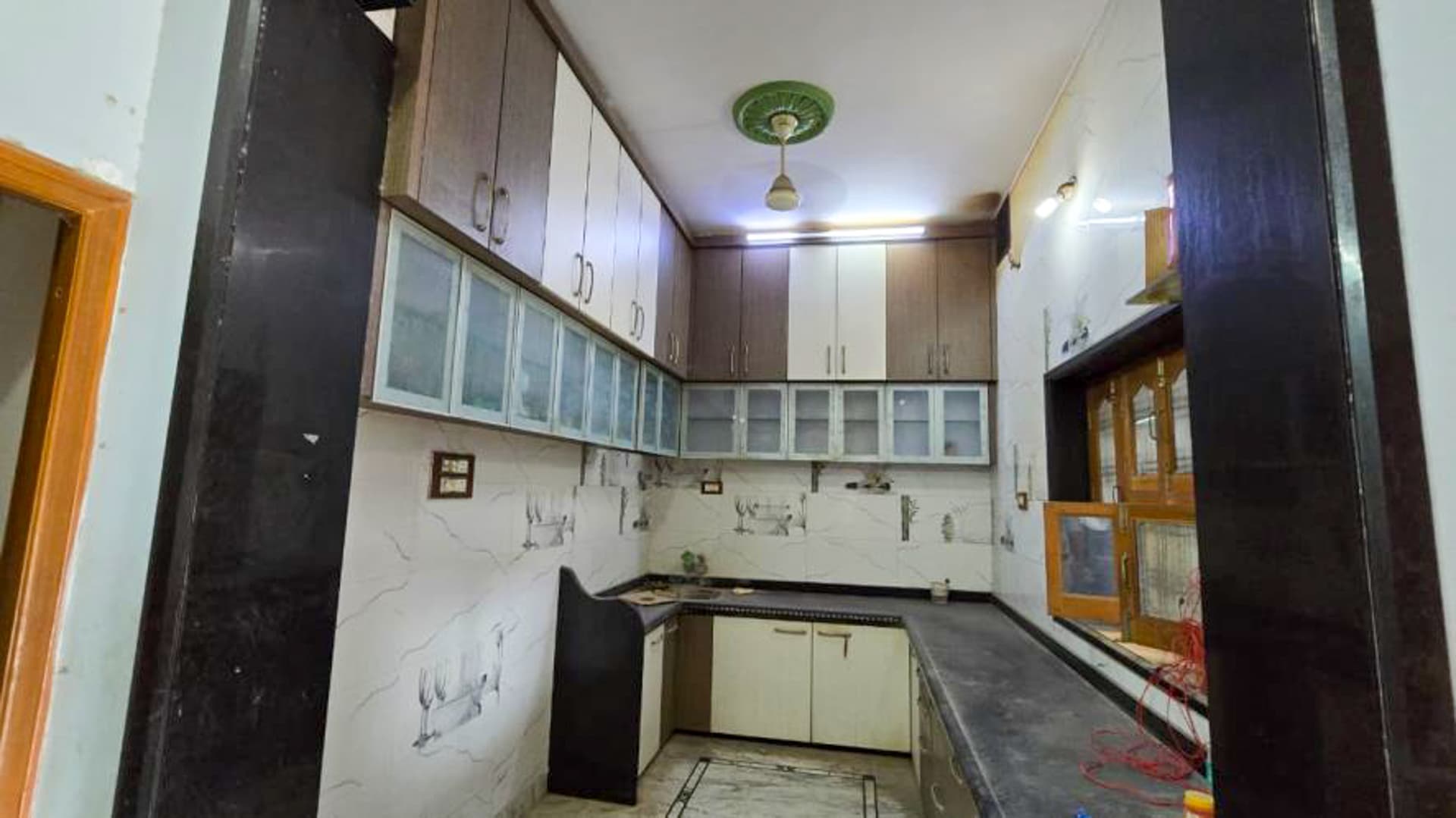 Property Photos 9