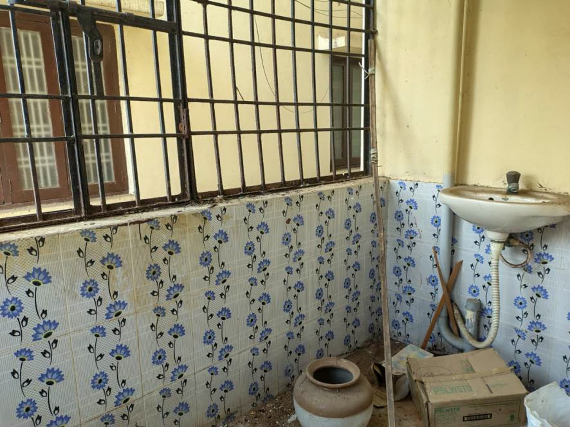 Property Photos 26