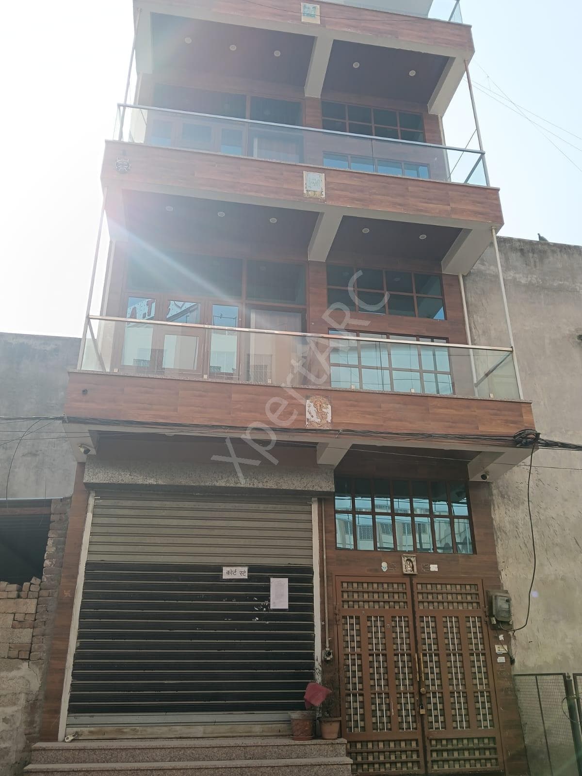 Property Photos 9