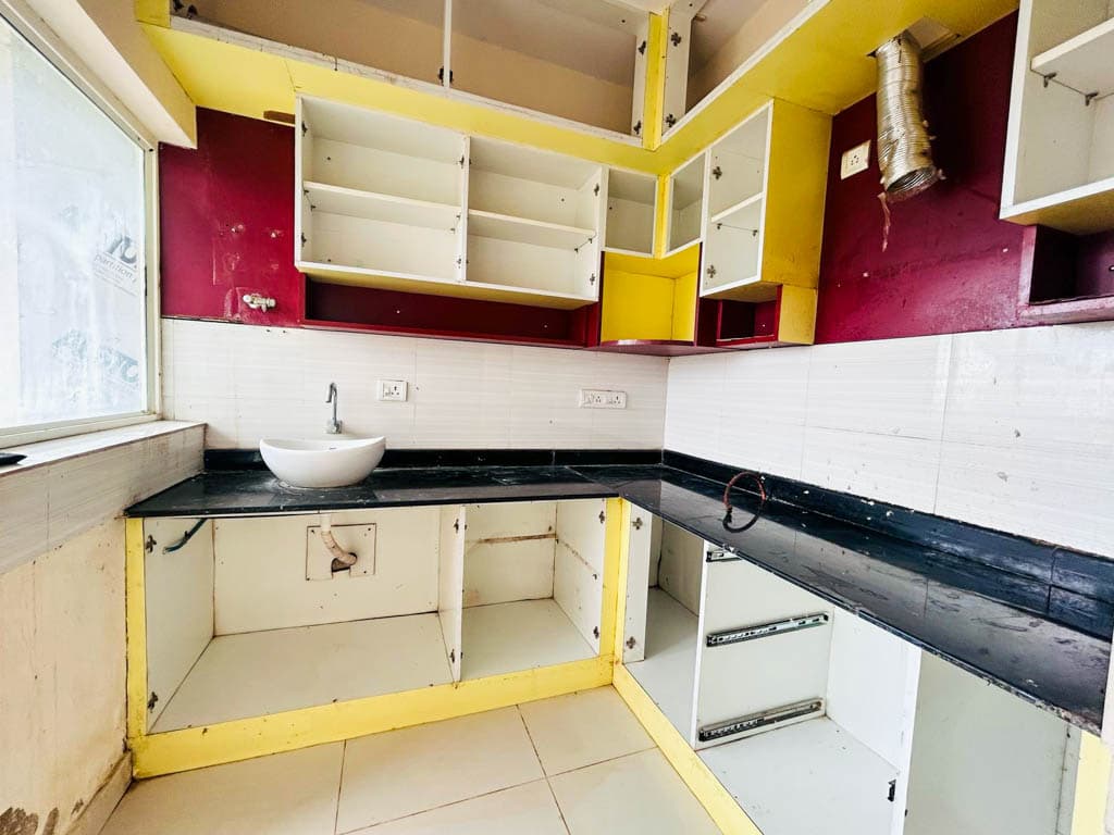 Property Photos 7