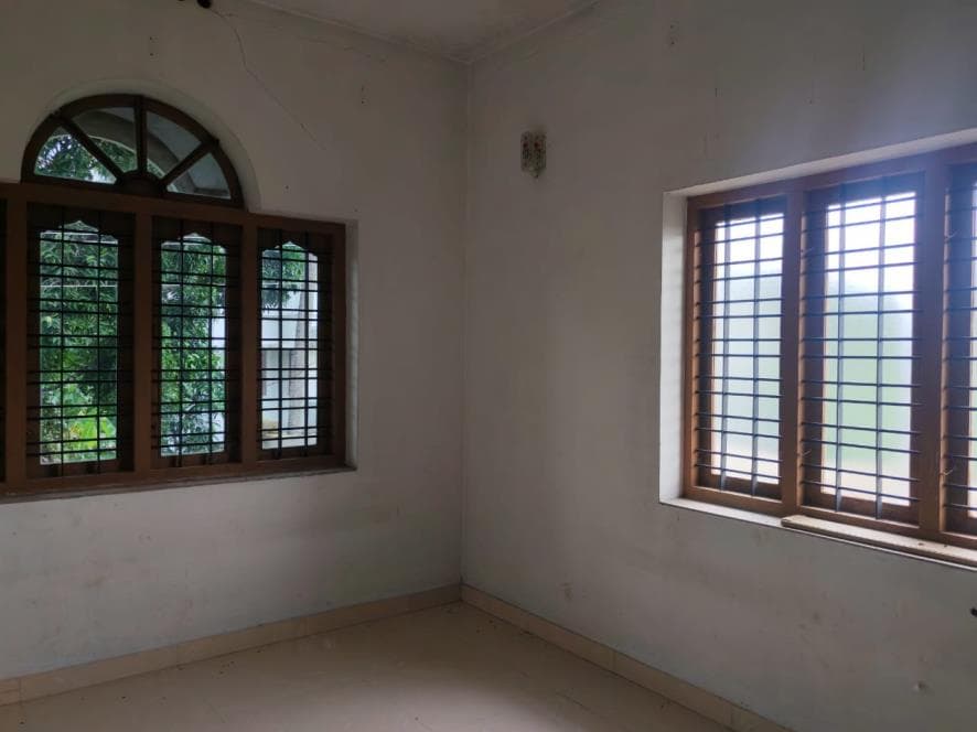 Property Photos 30