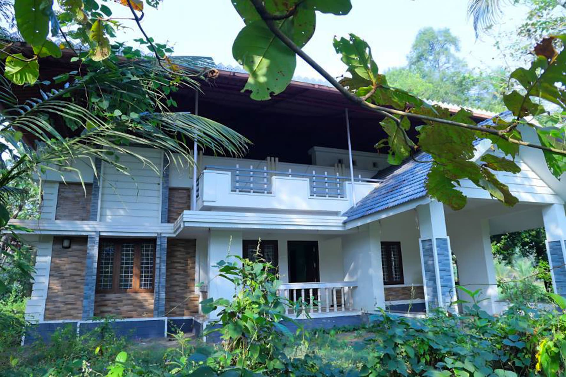 Property Photos 26