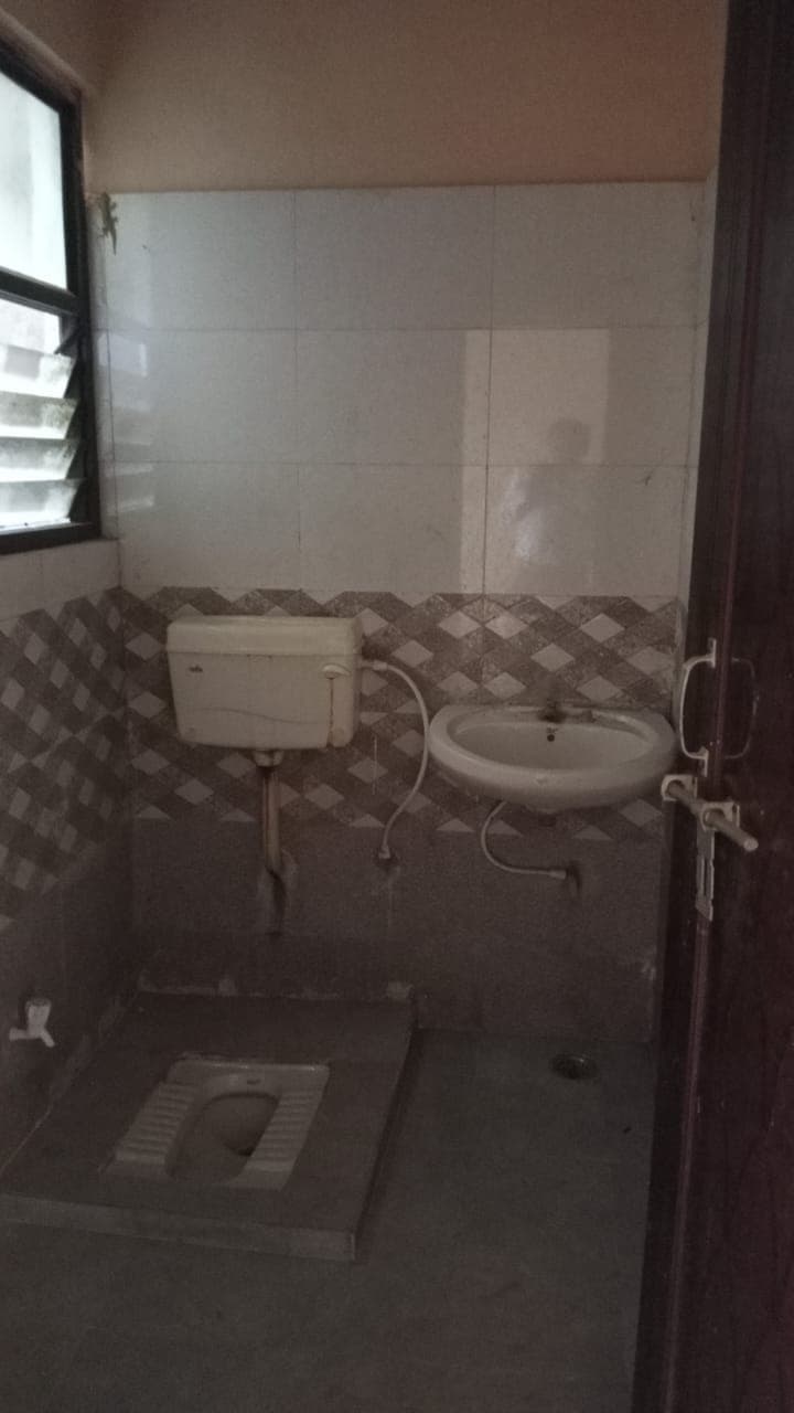 Property Photos 12