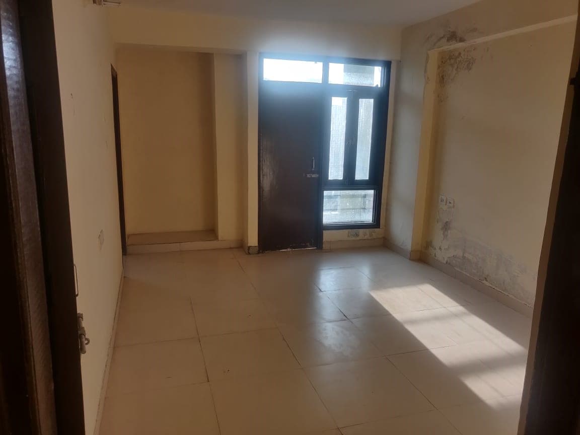 Property Photos 5