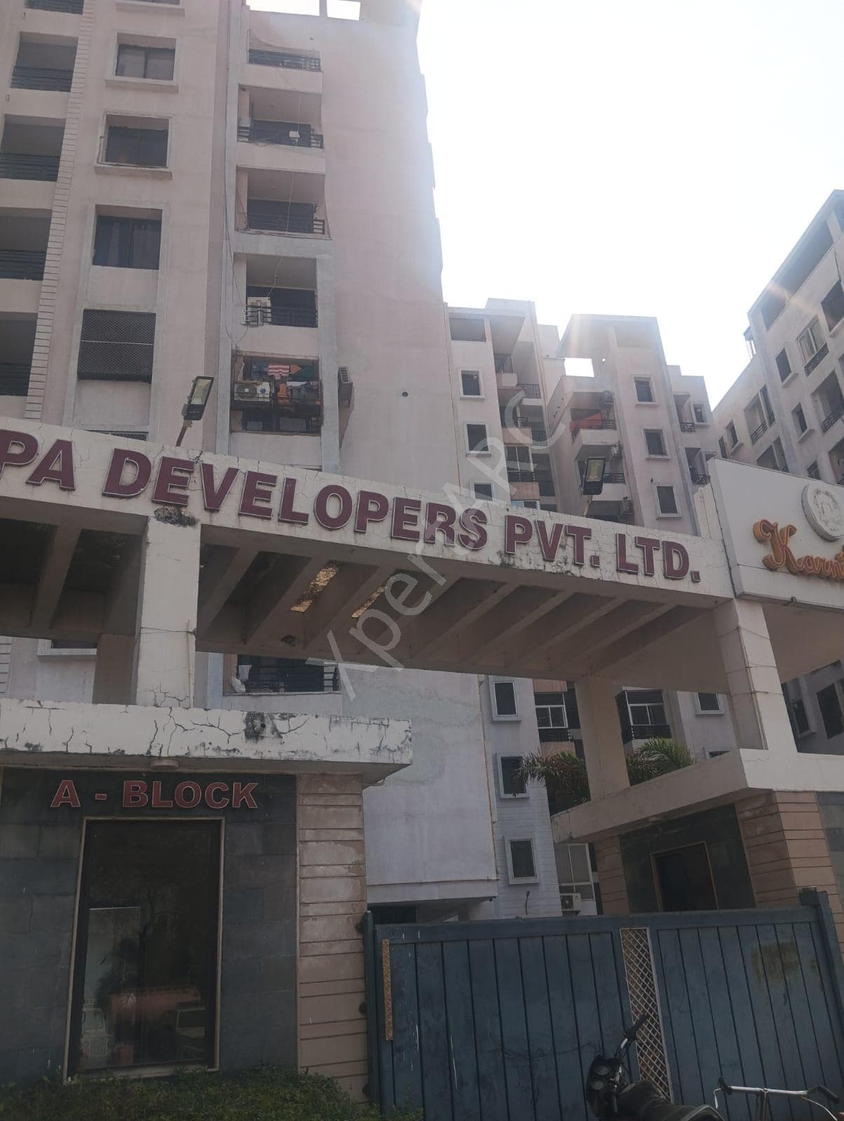 Property Photos 6