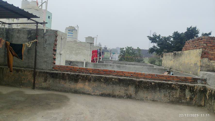 Property Photos 6