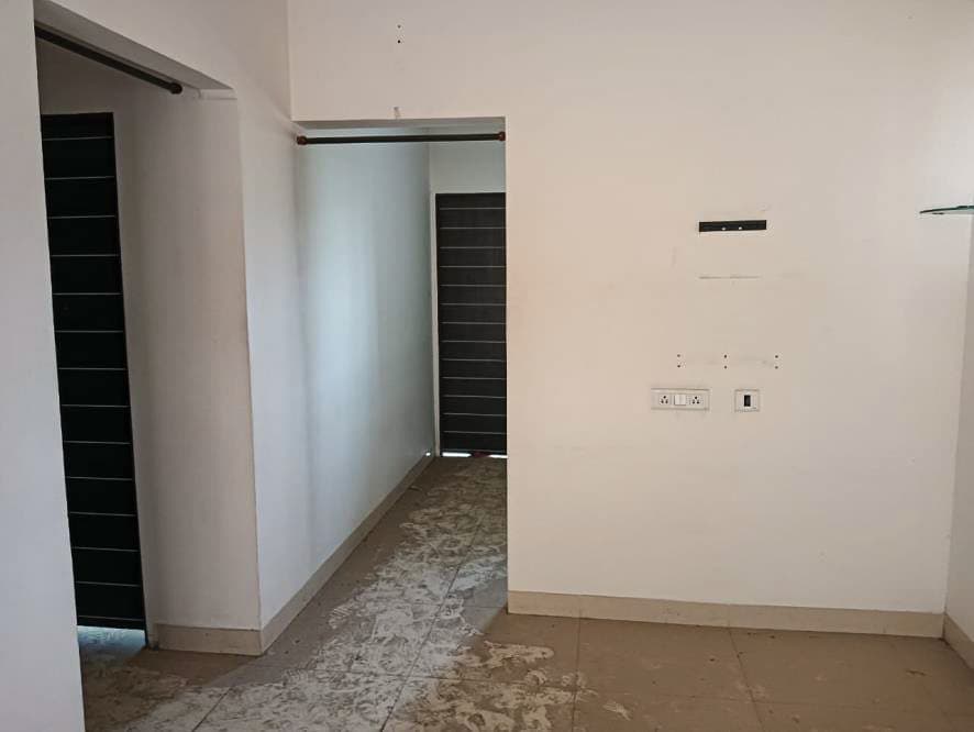 Property Photos 6