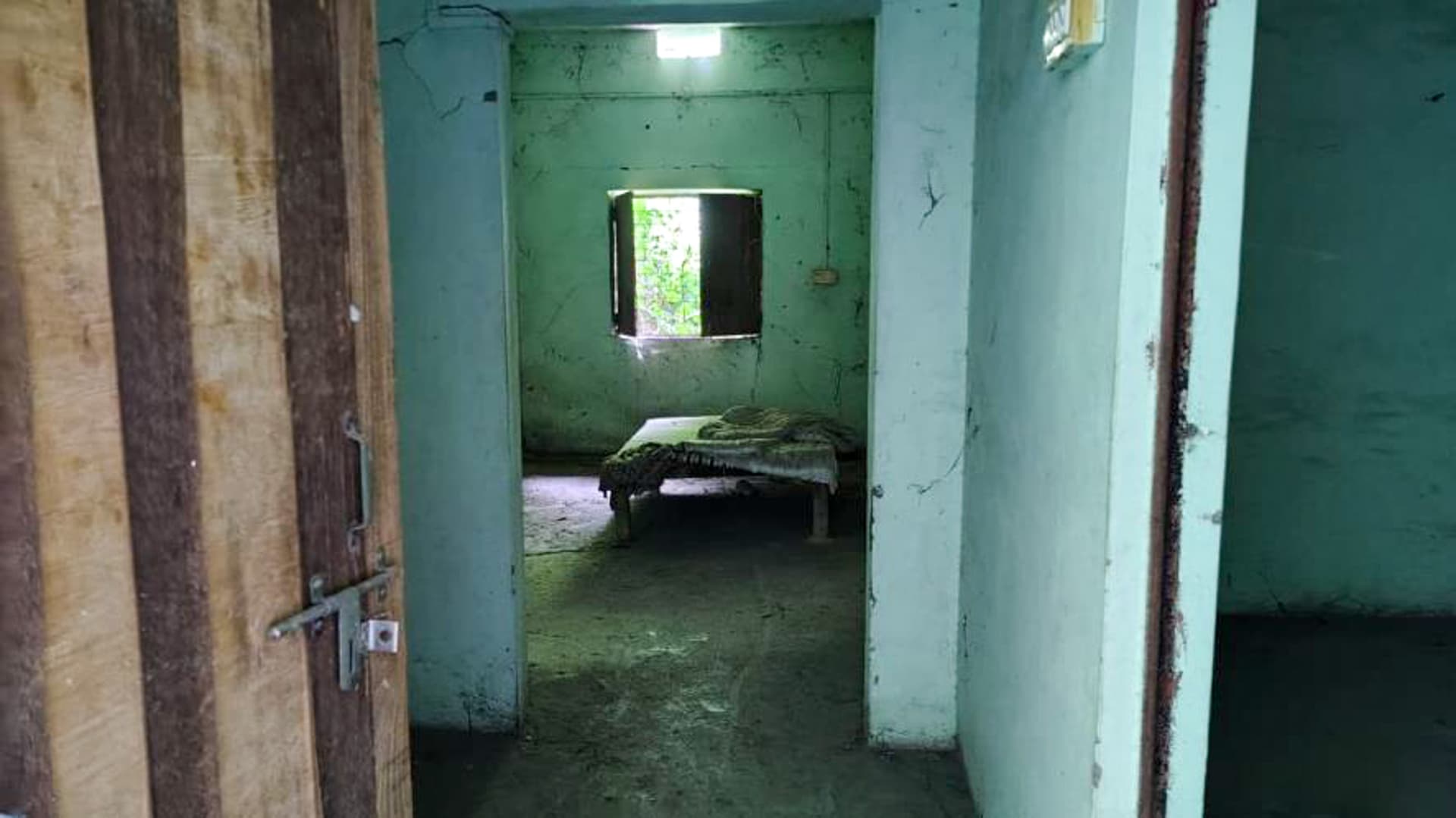 Property Photos 18