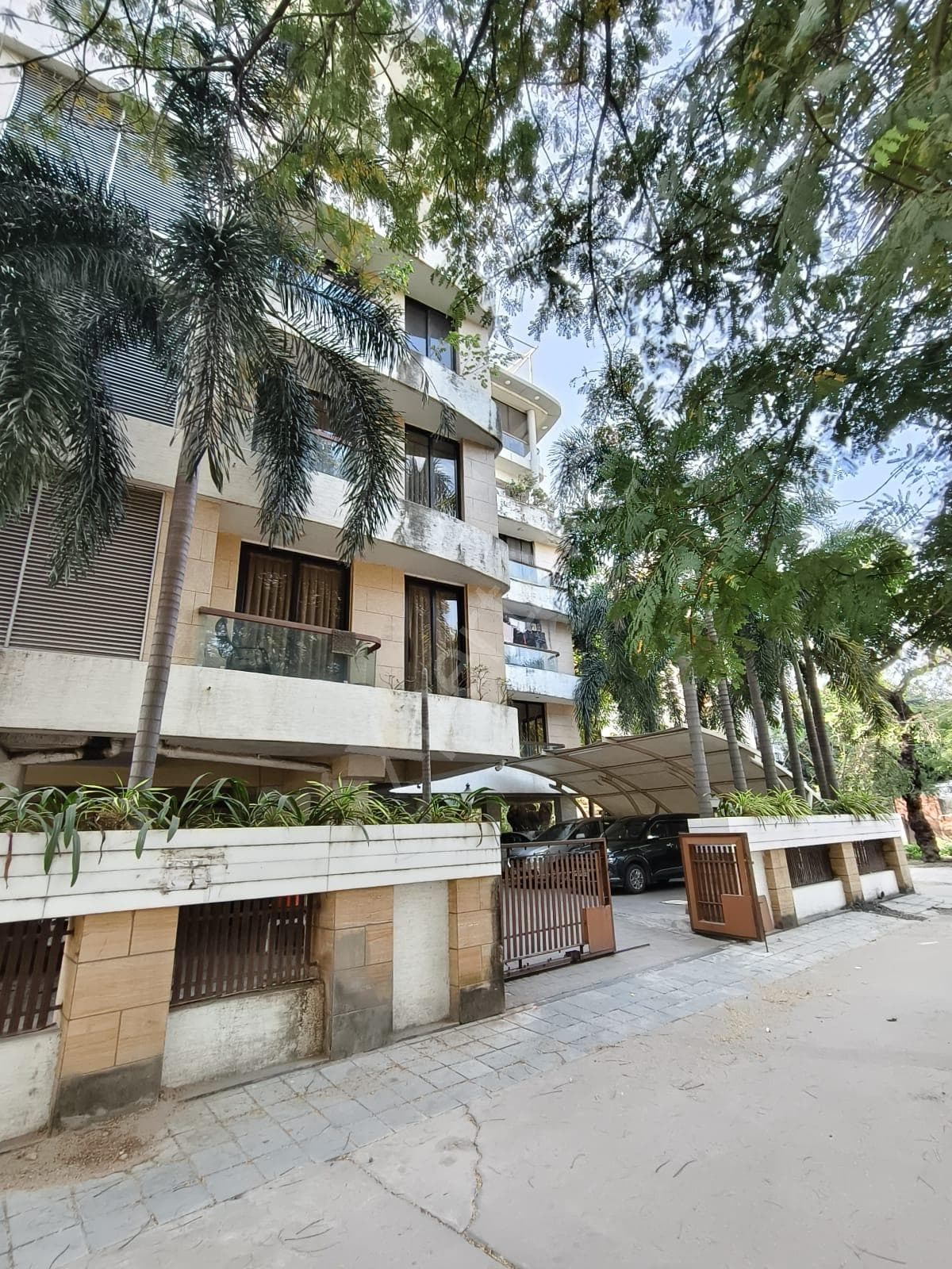 Property Photos 4