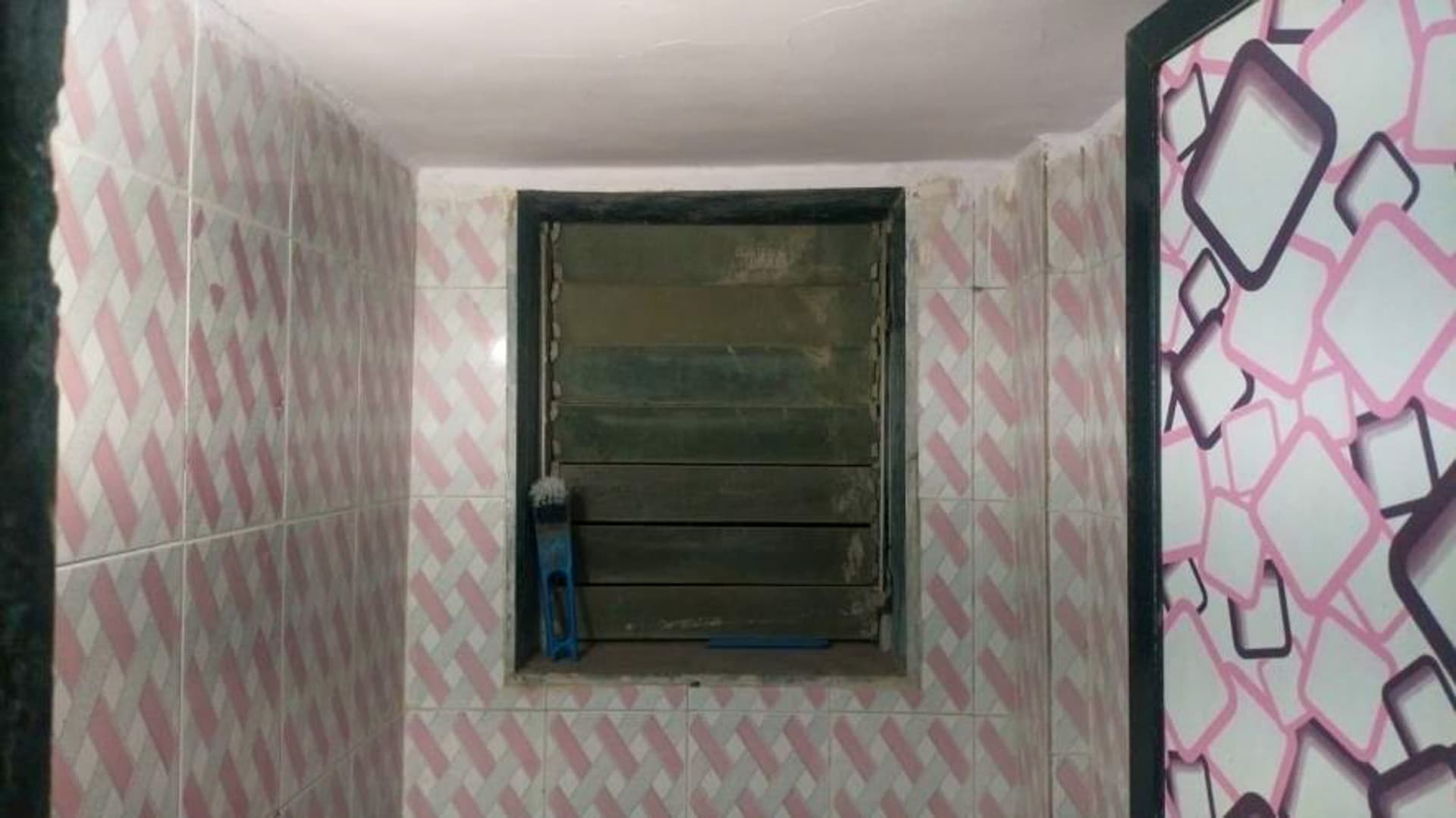 Property Photos 17