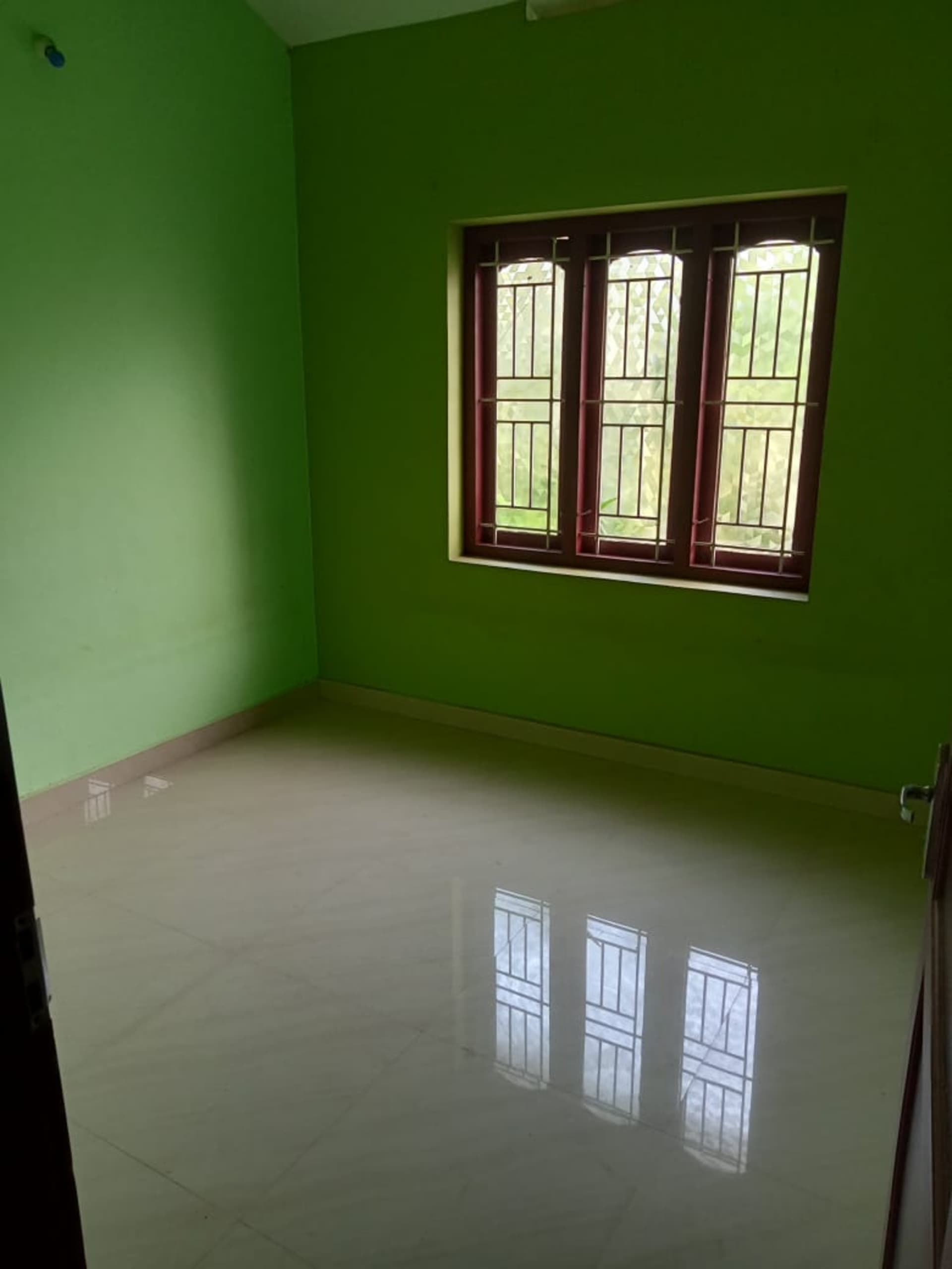 Property Photos 16