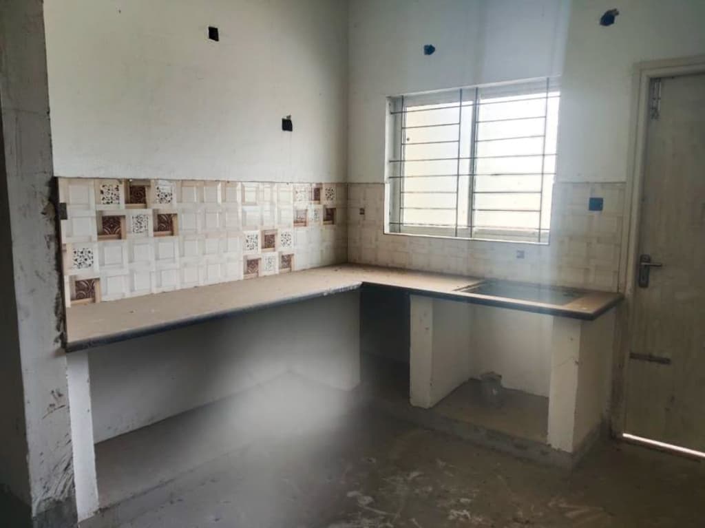 Property Photos 9