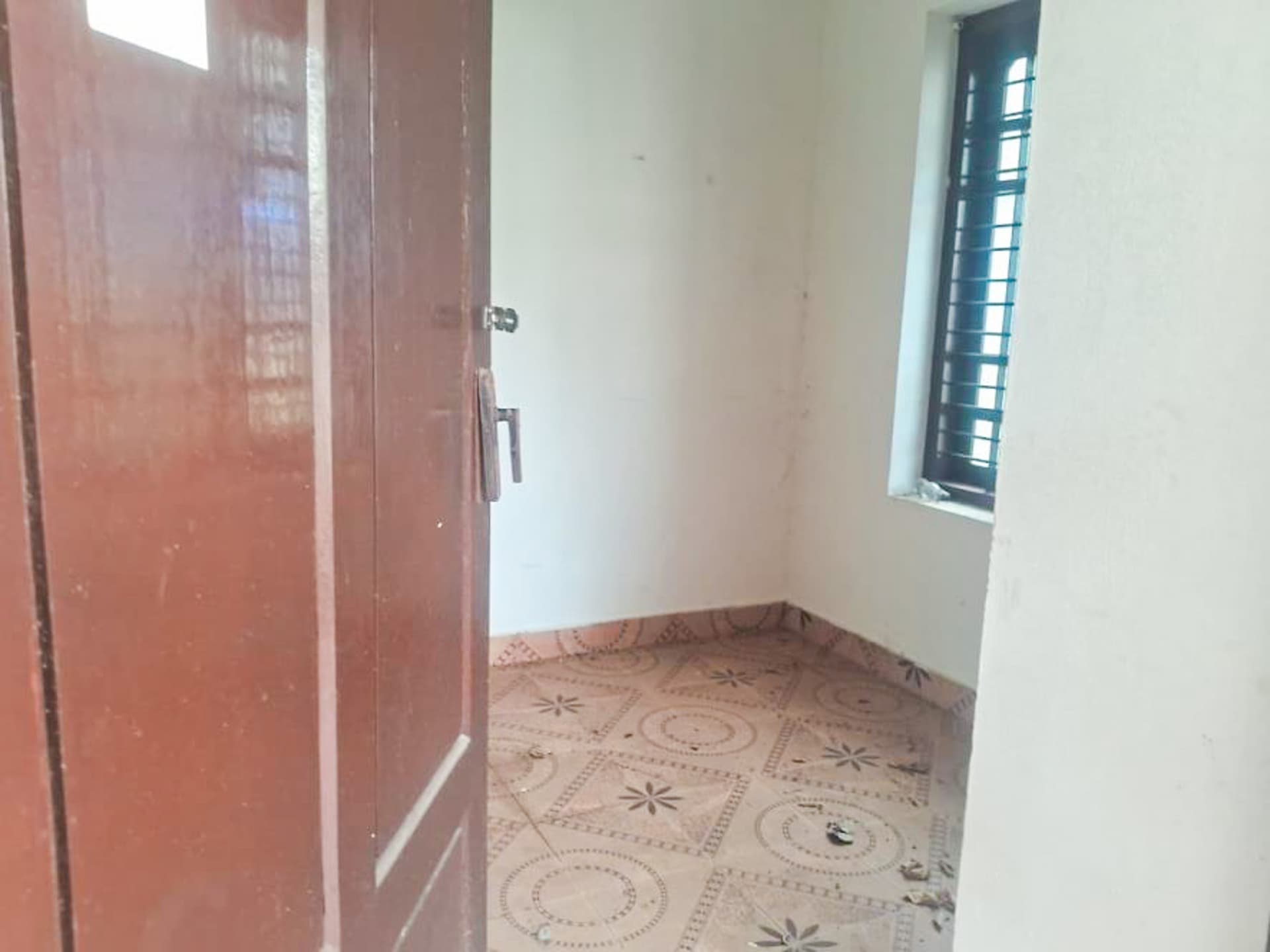 Property Photos 4