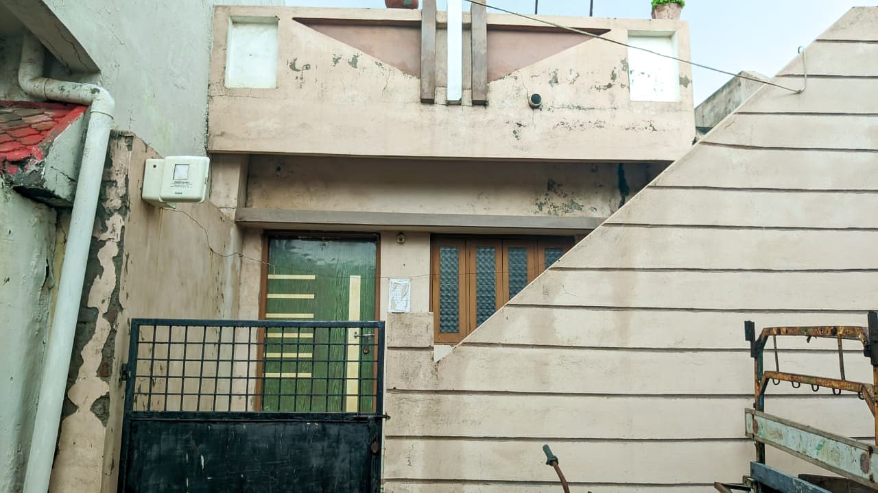 Property Photos 8