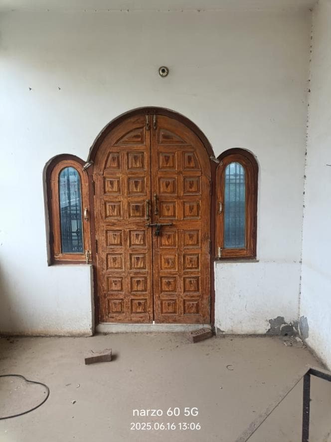 Property Photos 18