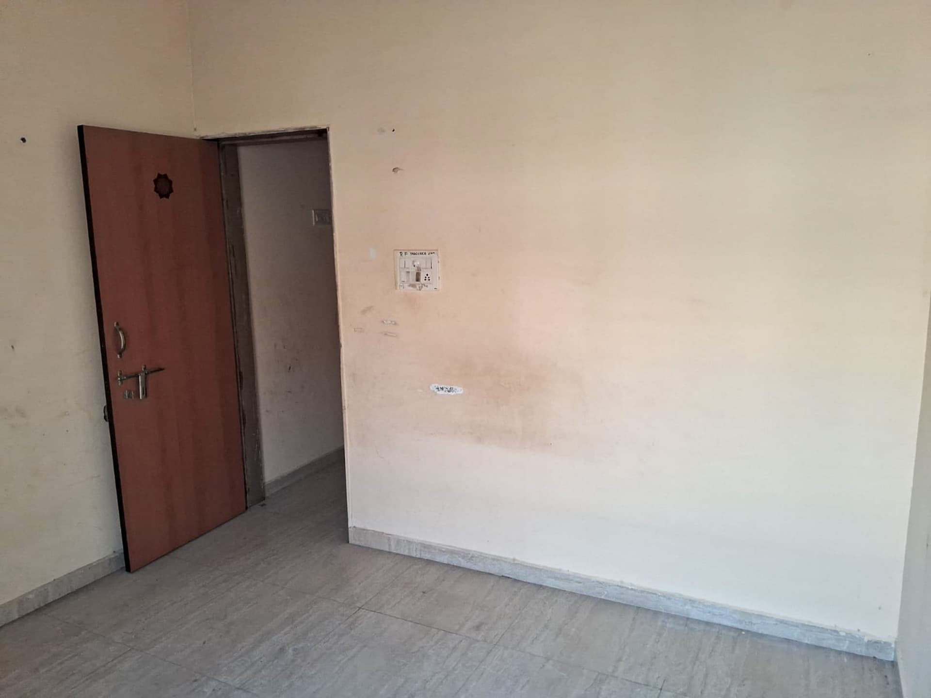 Property Photos 8