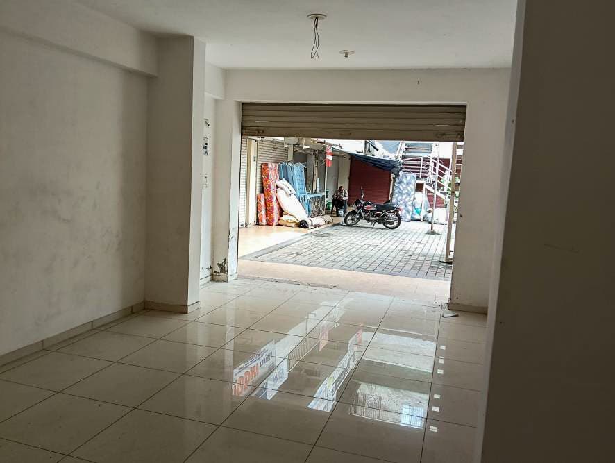 Property Photos 7