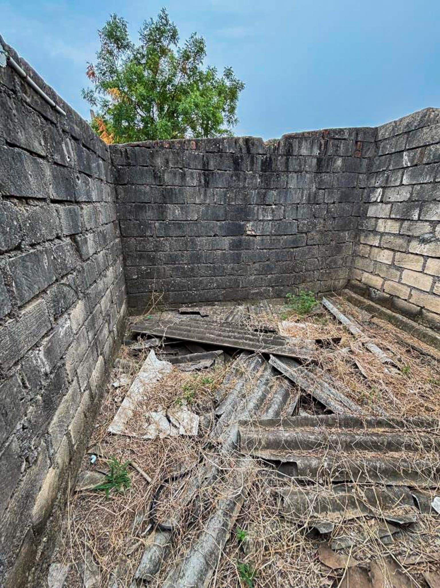 Property Photos 8