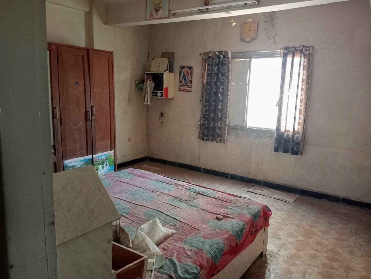 Property Photos 6