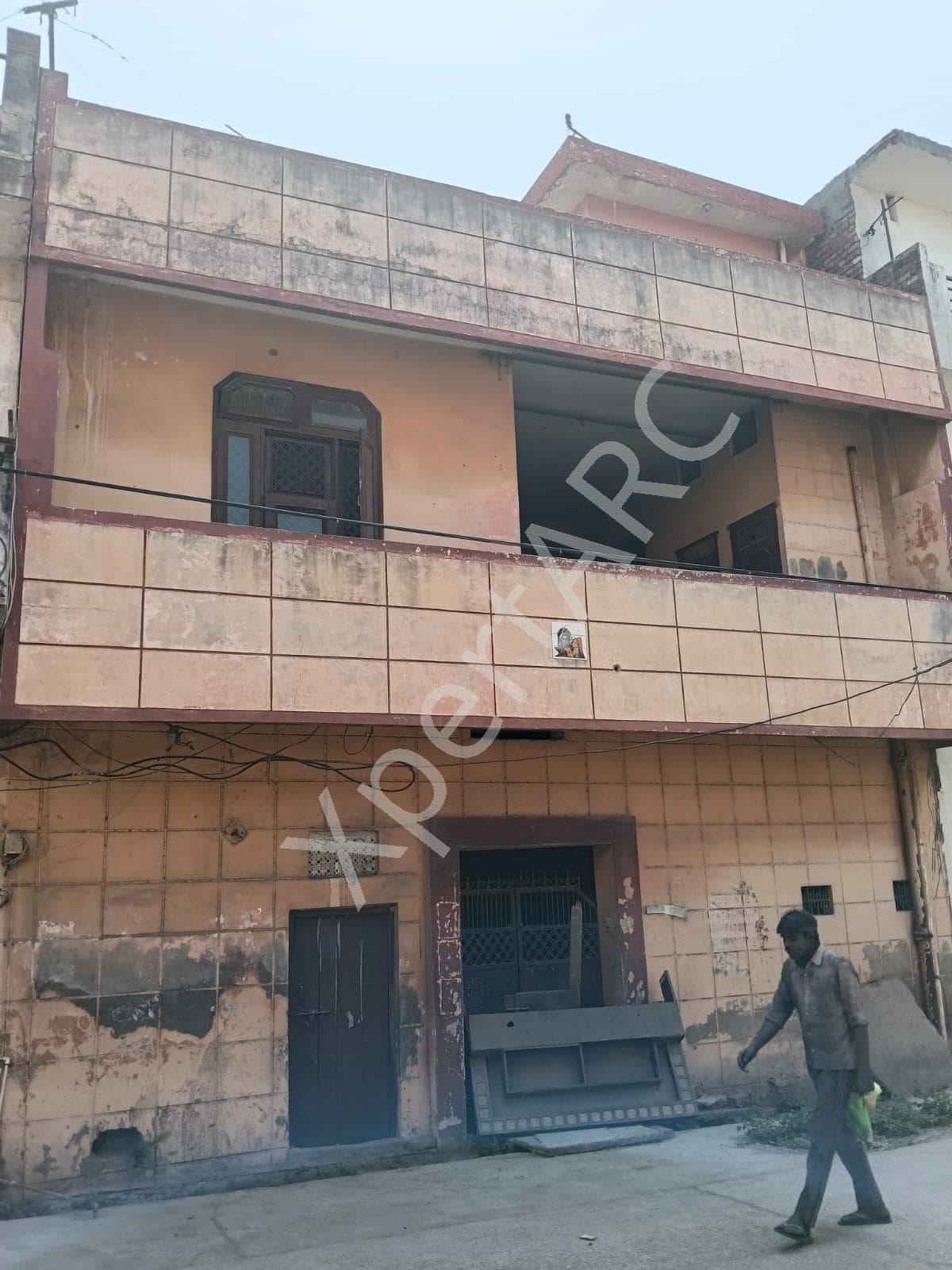 Property Photos 6