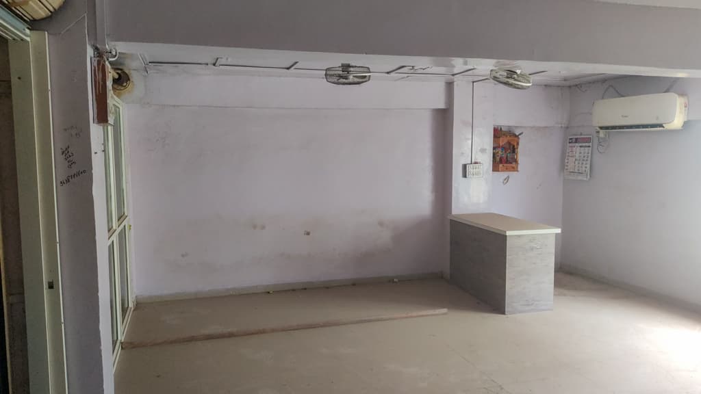 Property Photos 6
