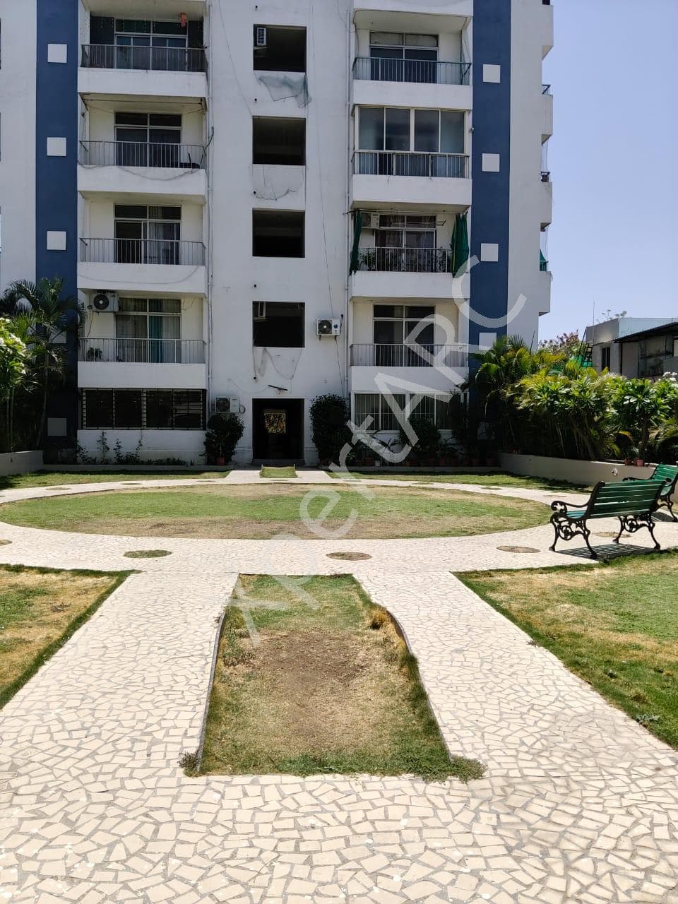 Property Photos 8