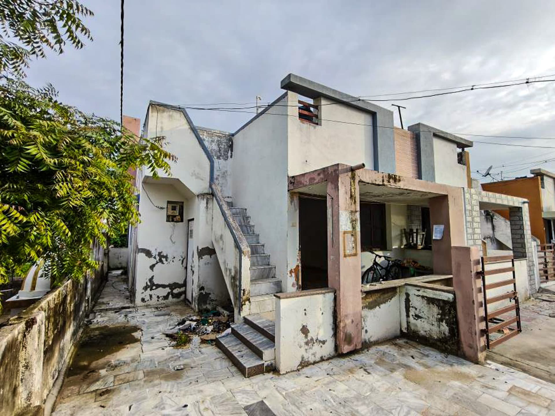 Property Photos 1