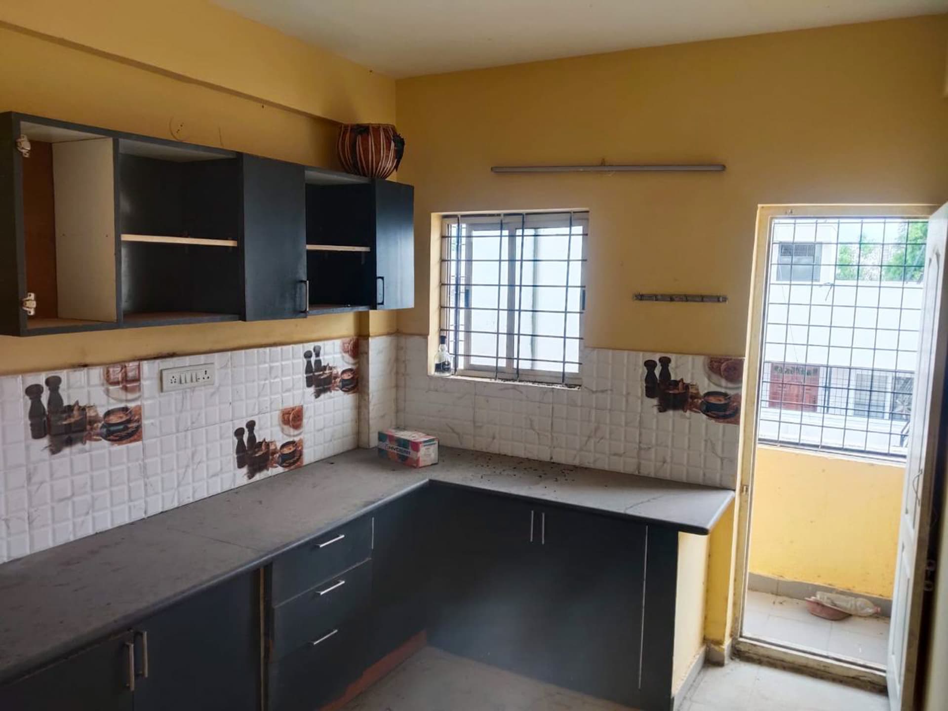 Property Photos 11