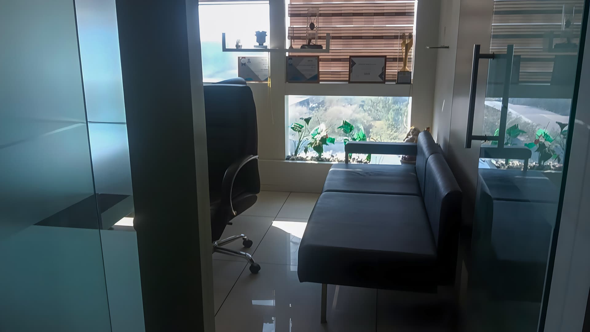 Property Photos 29