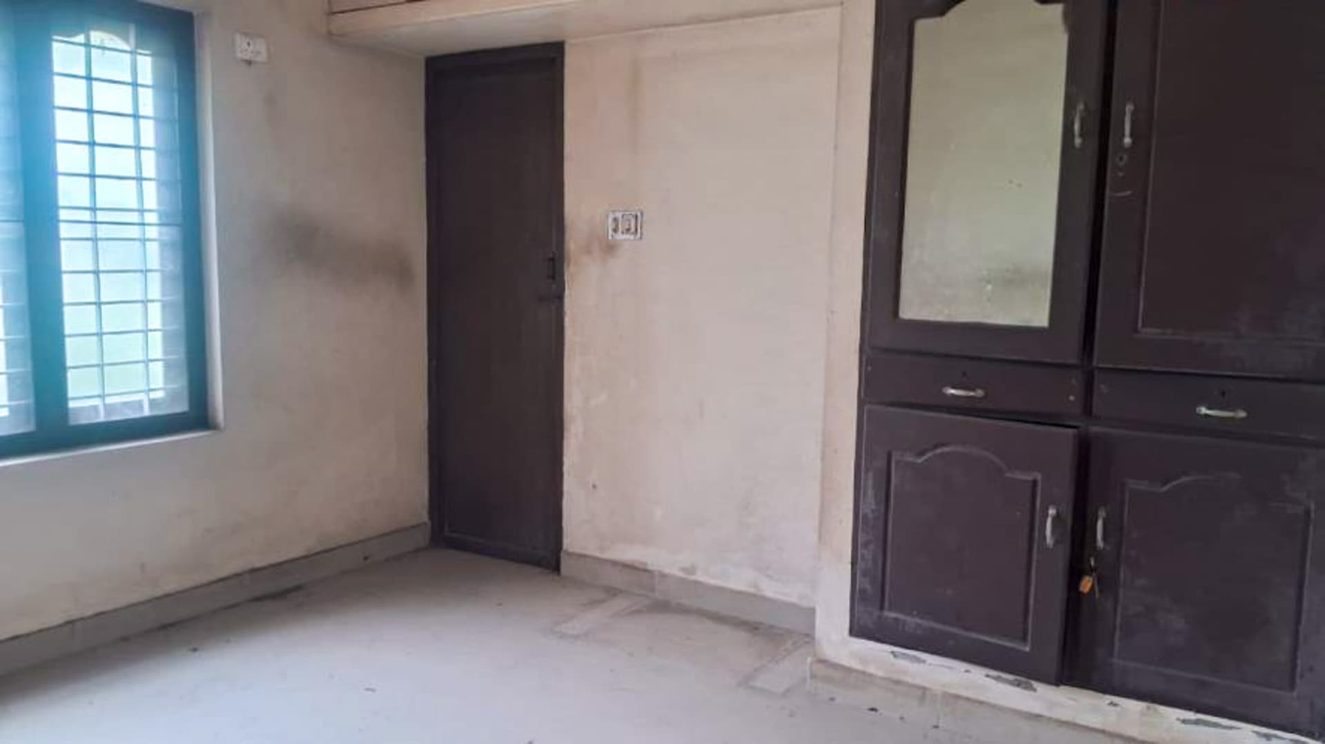 Property Photos 12