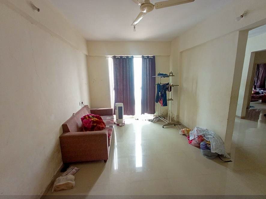 Property Photos 6