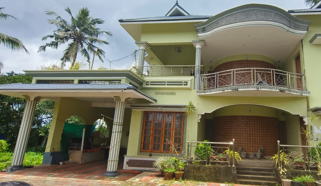 Property Photos 1