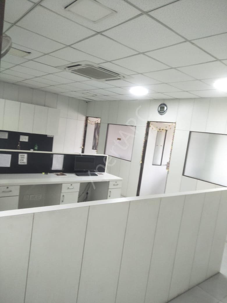 Property Photos 27