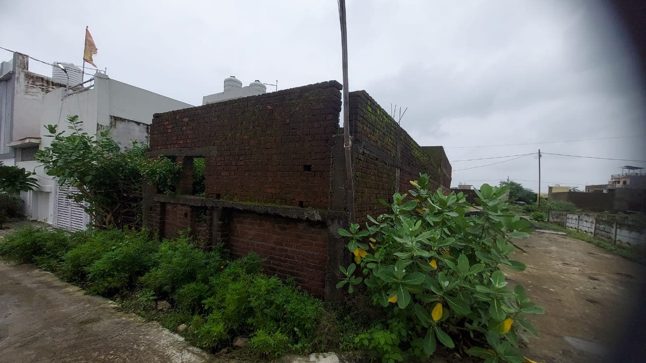 Property Photos 1
