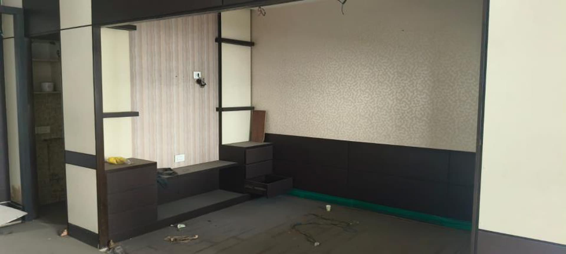Property Photos 12