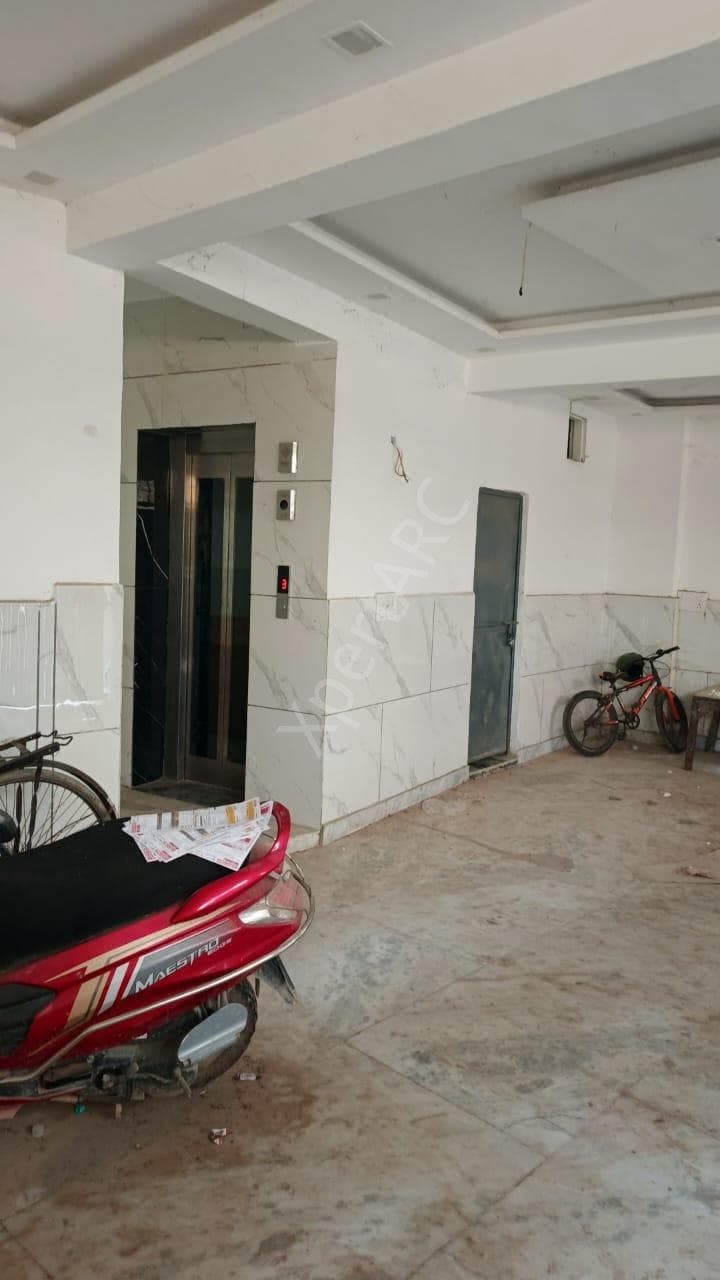 Property Photos 9