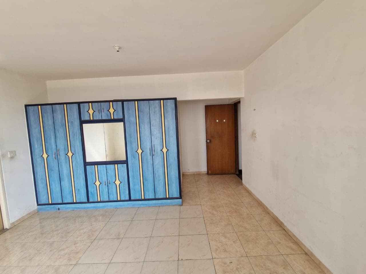 Property Photos 5