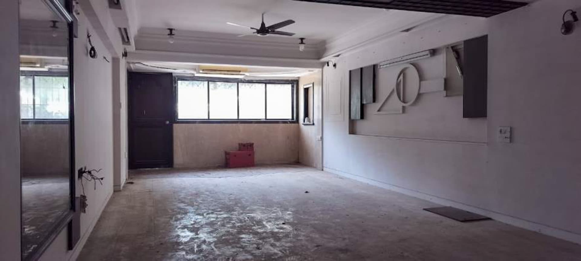 Property Photos 12