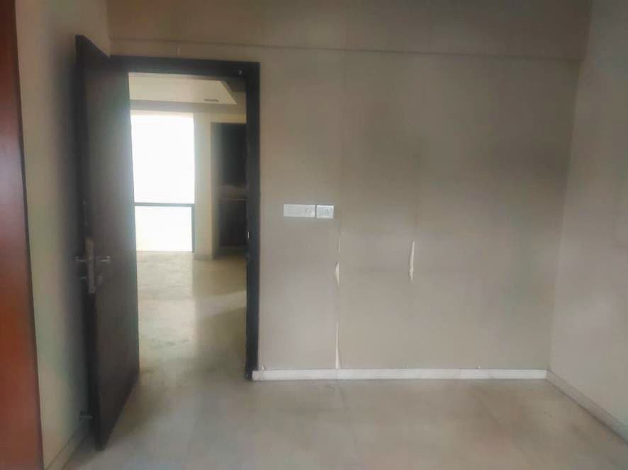 Property Photos 6
