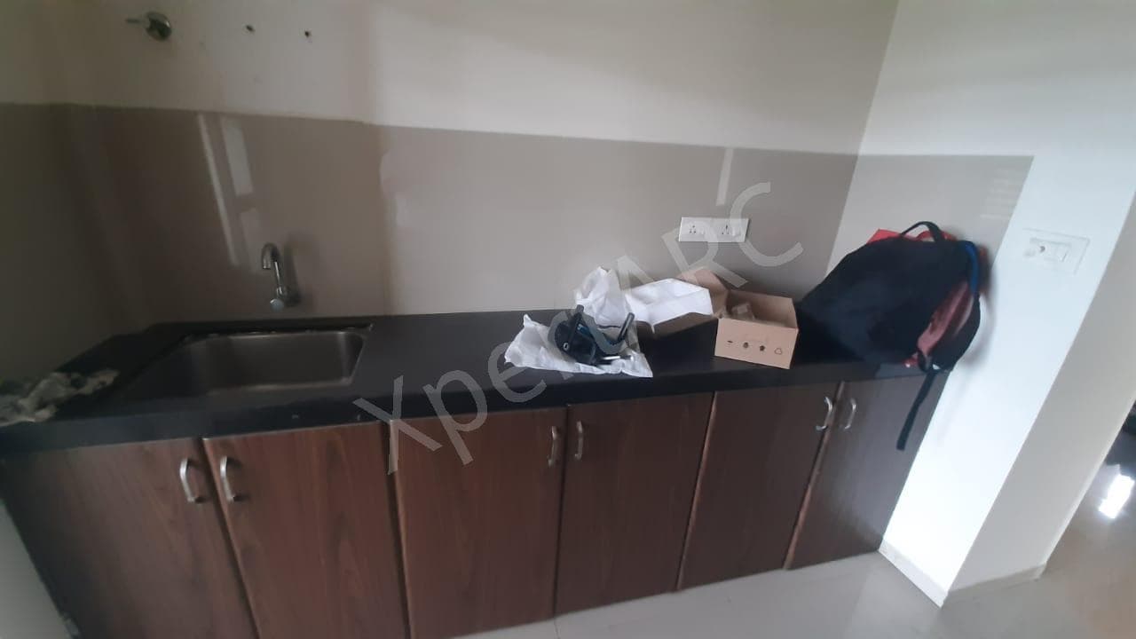 Property Photos 12