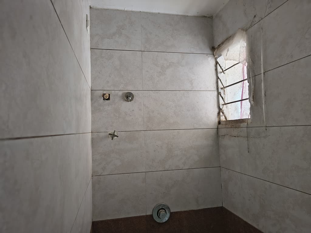 Property Photos 14