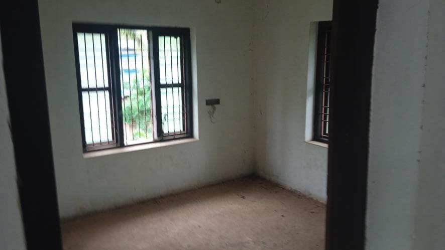 Property Photos 8