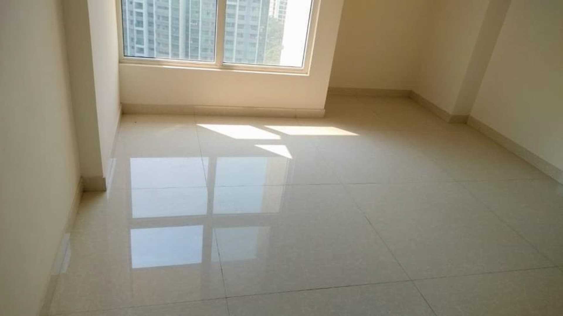 Property Photos 7