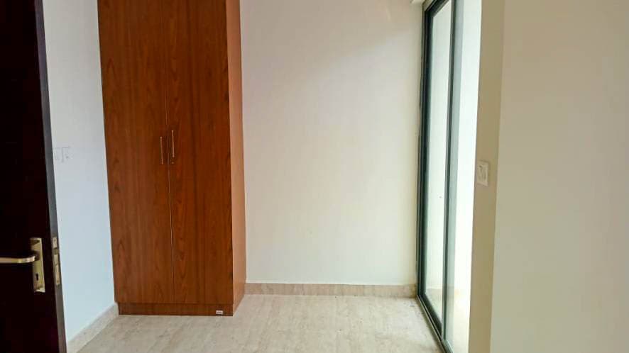 Property Photos 5