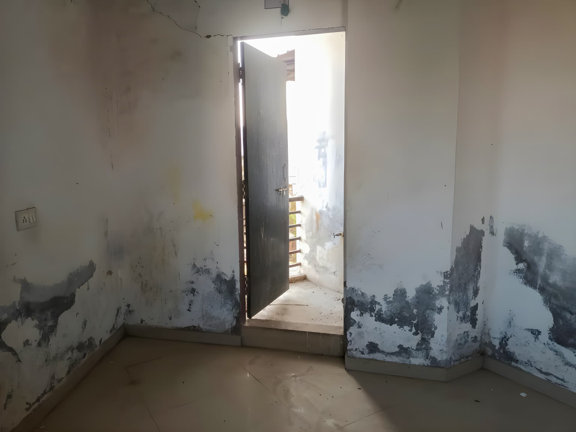 Property Photos 25