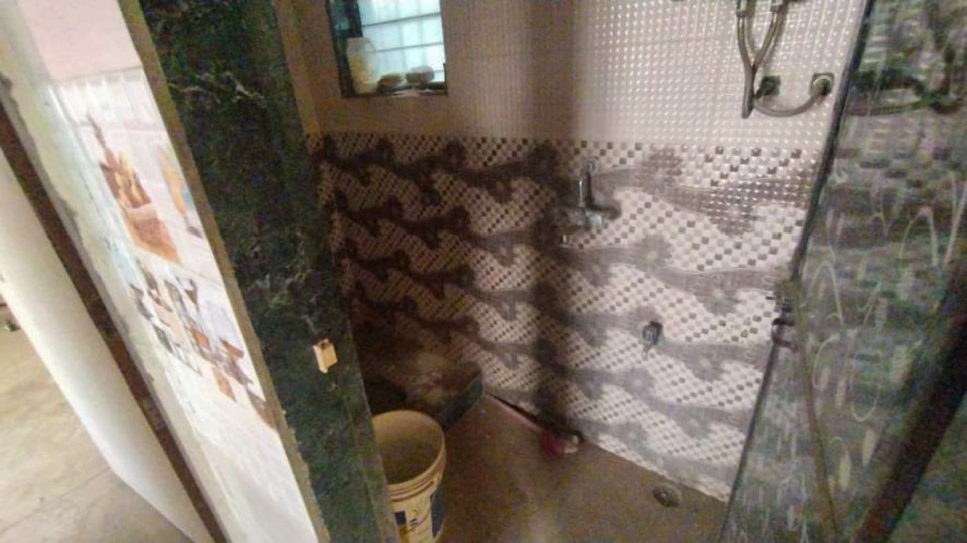 Property Photos 9