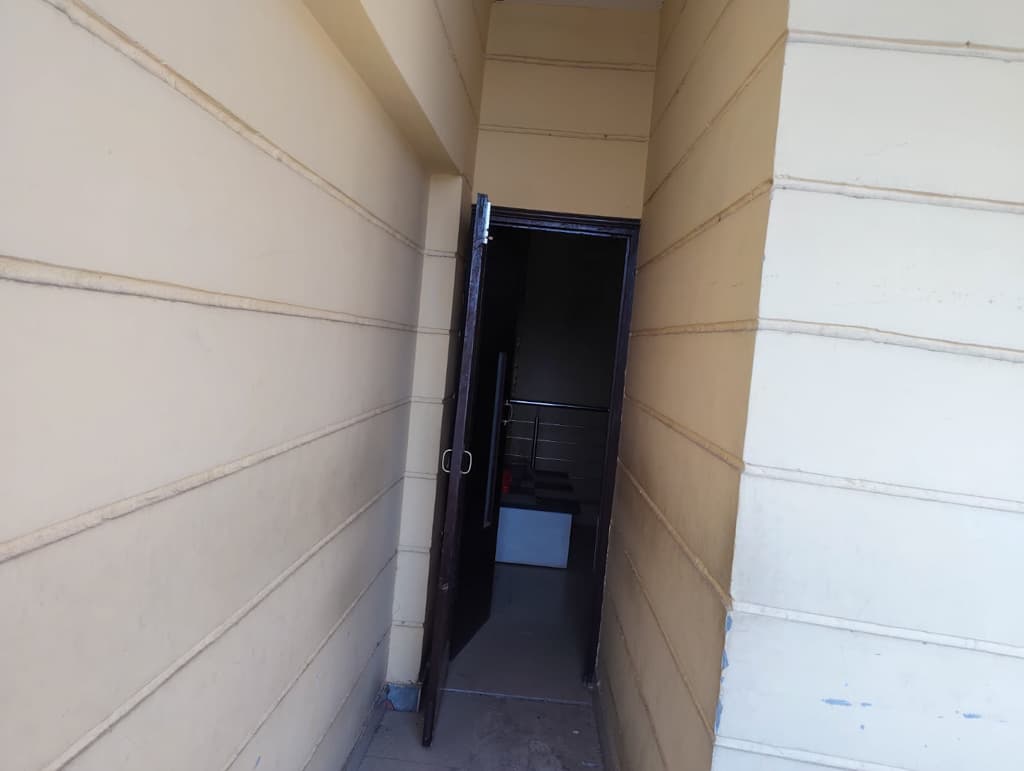 Property Photos 9