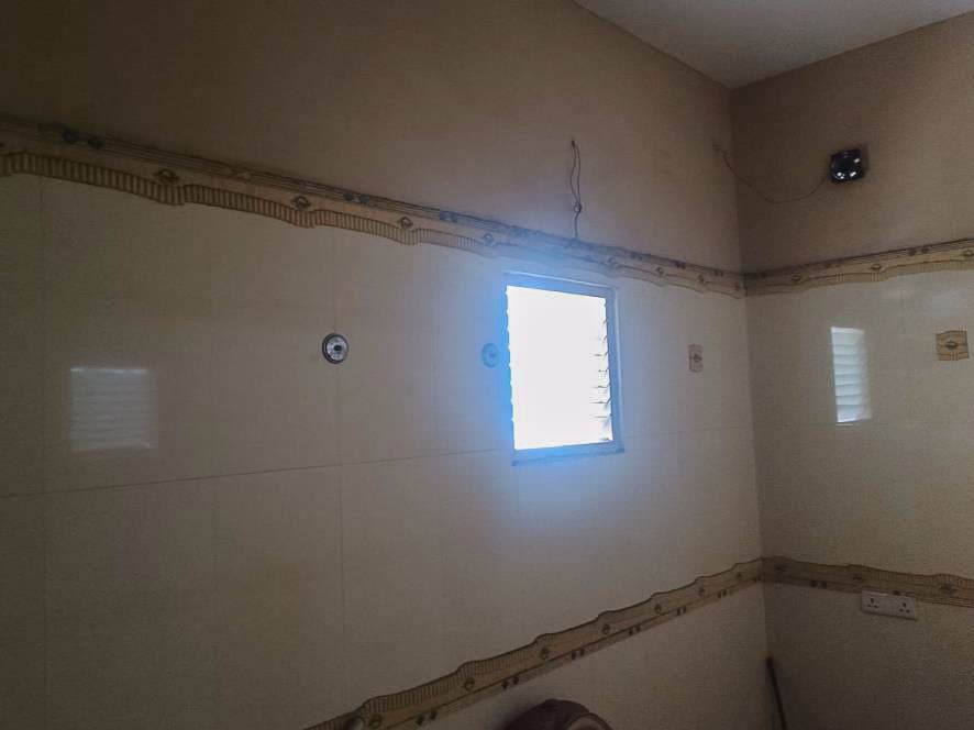 Property Photos 7