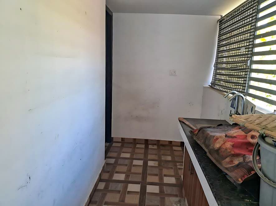 Property Photos 5