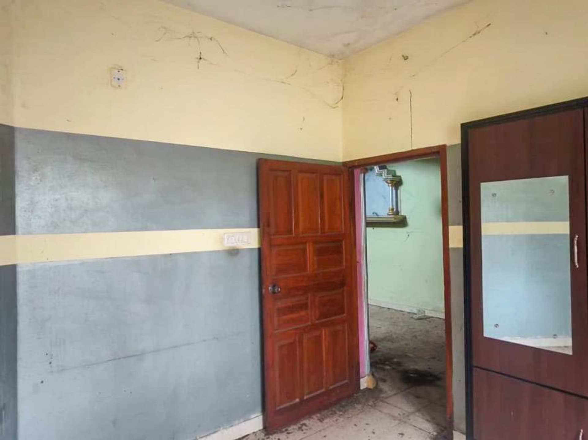 Property Photos 9